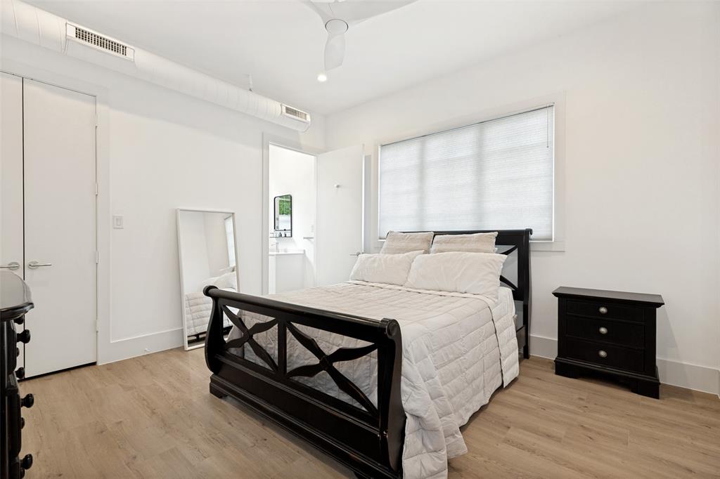 5718 Goodwin Avenue Dallas, TX 75206 - Photo 23 of 24 Guest House Bedroom