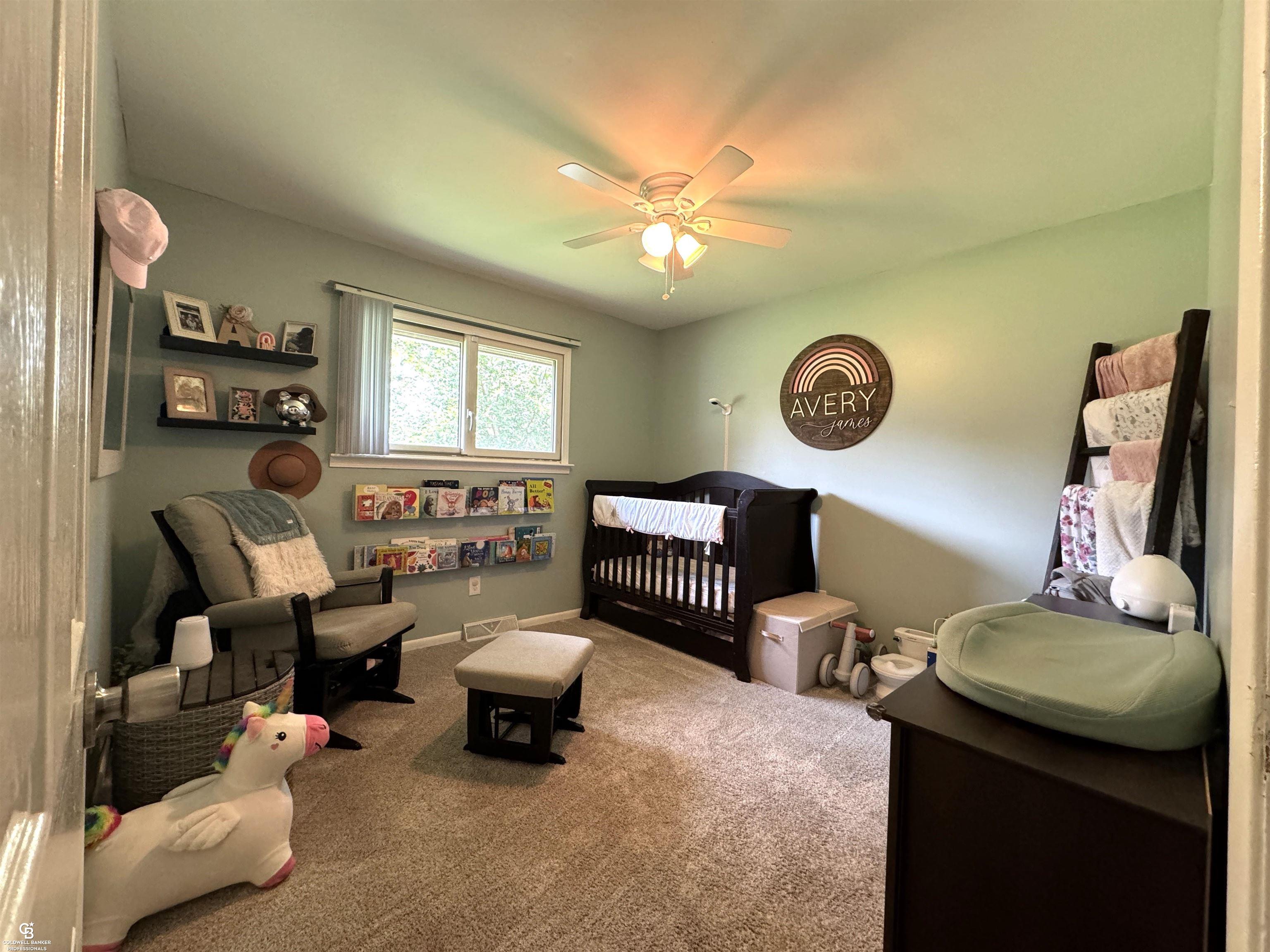 38281 Radde Street Clinton Township, MI 48036 - Photo 14 of 28 50152571-78cca918-e1bb-4df1-86a8-4b227f196986.JPG
