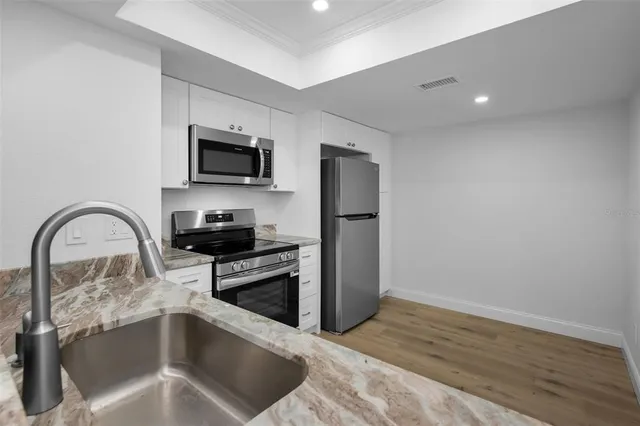 $255,500 | 2721 Countryside Boulevard, Unit 105, Clearwater, FL 33761