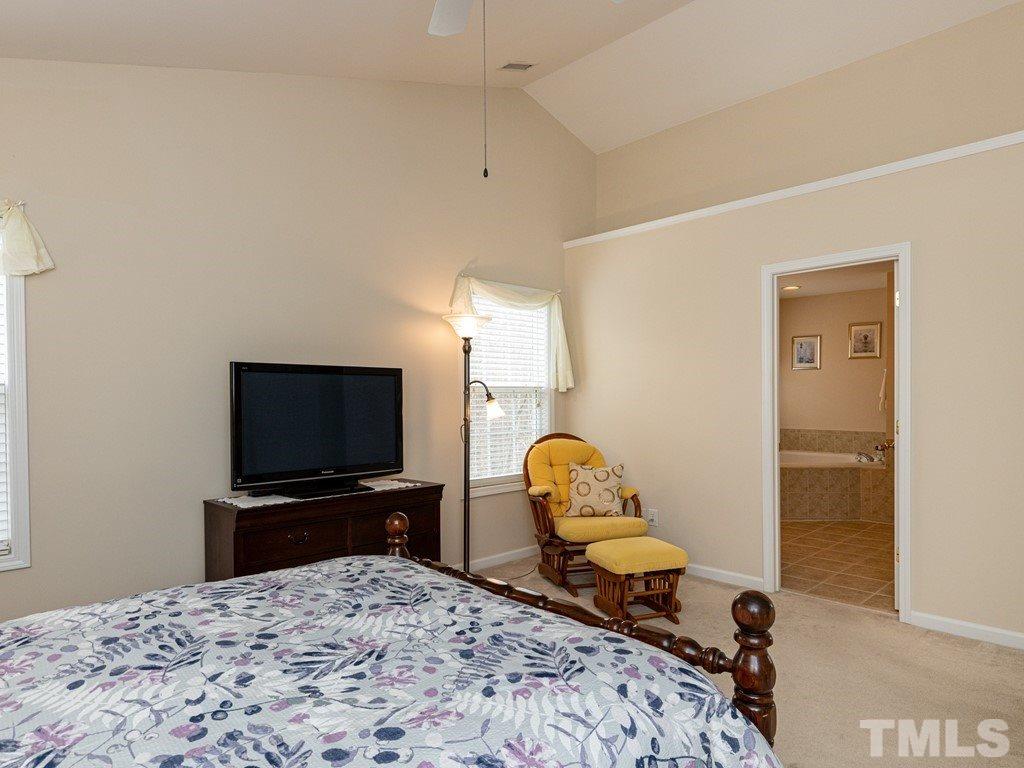 323 Inkster Cove Raleigh, NC 27603 - Photo 16 of 30