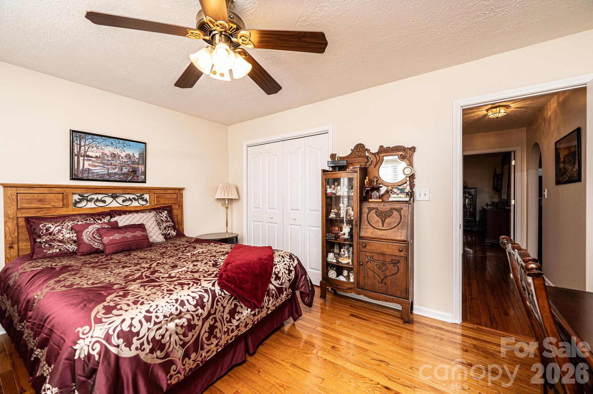 2576 Rolling Ridge Drive Hickory, NC 28602 - Photo 33 of 34