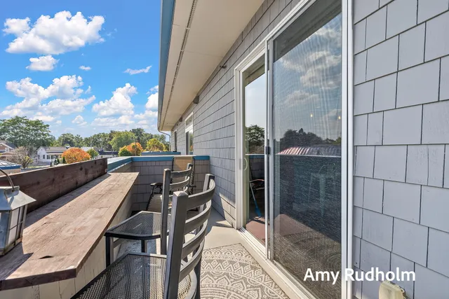 $289,900 | 529 Miller Drive, Unit 214, Grand Haven, MI 49417