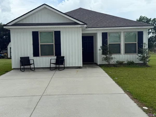 $220,000 | 157 Benjamin Drive, Thibodaux, LA 70301