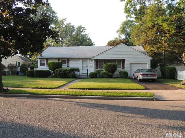 3521 Manchester Road Wantagh, NY 11793 - Photo 1 of 1