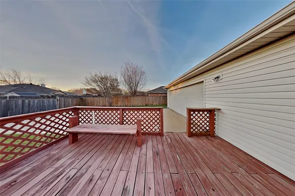 $2,075 | 6922 Todd Lane, Sachse, TX 75048