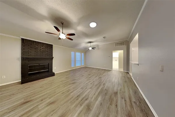 $2,075 | 6922 Todd Lane, Sachse, TX 75048