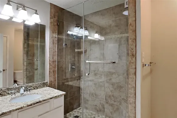 $2,075 | 6922 Todd Lane, Sachse, TX 75048