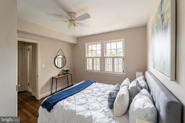 $860,000 | 205 Commonwealth Avenue, Alexandria, VA 22301