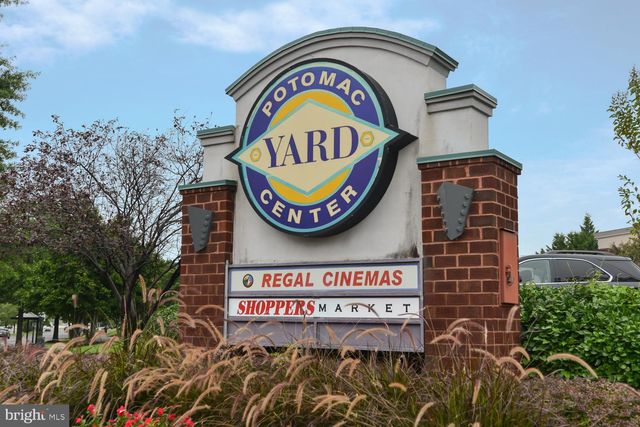 $860,000 | 205 Commonwealth Avenue, Alexandria, VA 22301