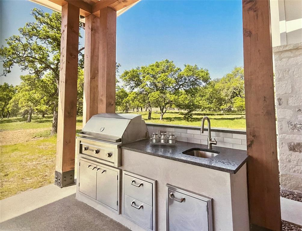 176 Inspiration Loop Fredericksburg, TX 78624 - Photo 23 of 27
