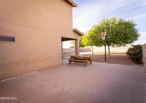 $298,000 | 5616 Jim Castaneda Drive, El Paso, TX 79934