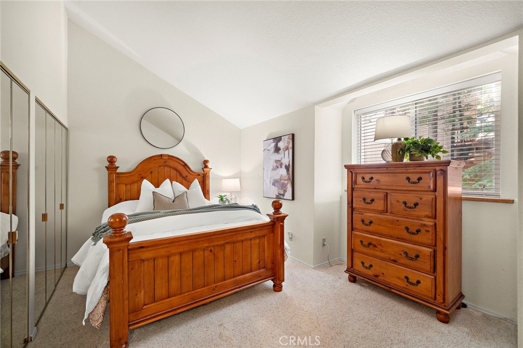 180 Grass Valley Road, Unit 20 Lake Arrowhead, CA 92352 - Photo 10 of 67