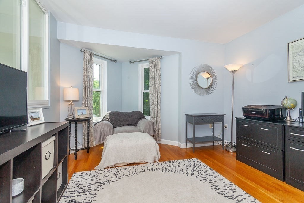 129 Governor Winthrop Road, Unit 1A Somerville, MA 02145 - Photo 20 of 27