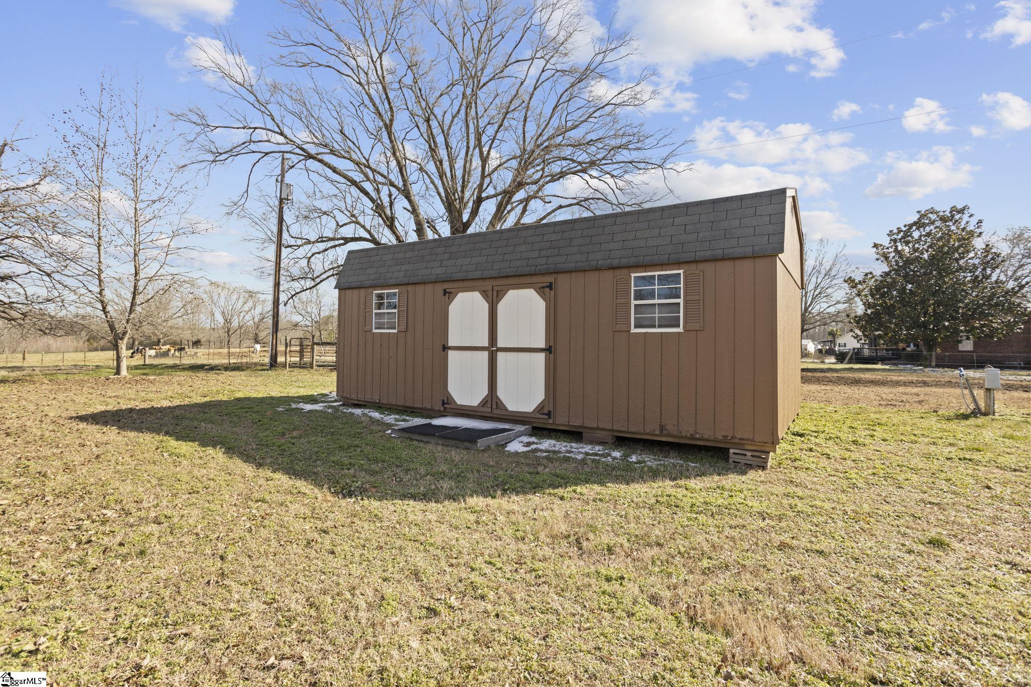 10025 Augusta Road Pelzer, SC 29669 - Photo 15 of 23