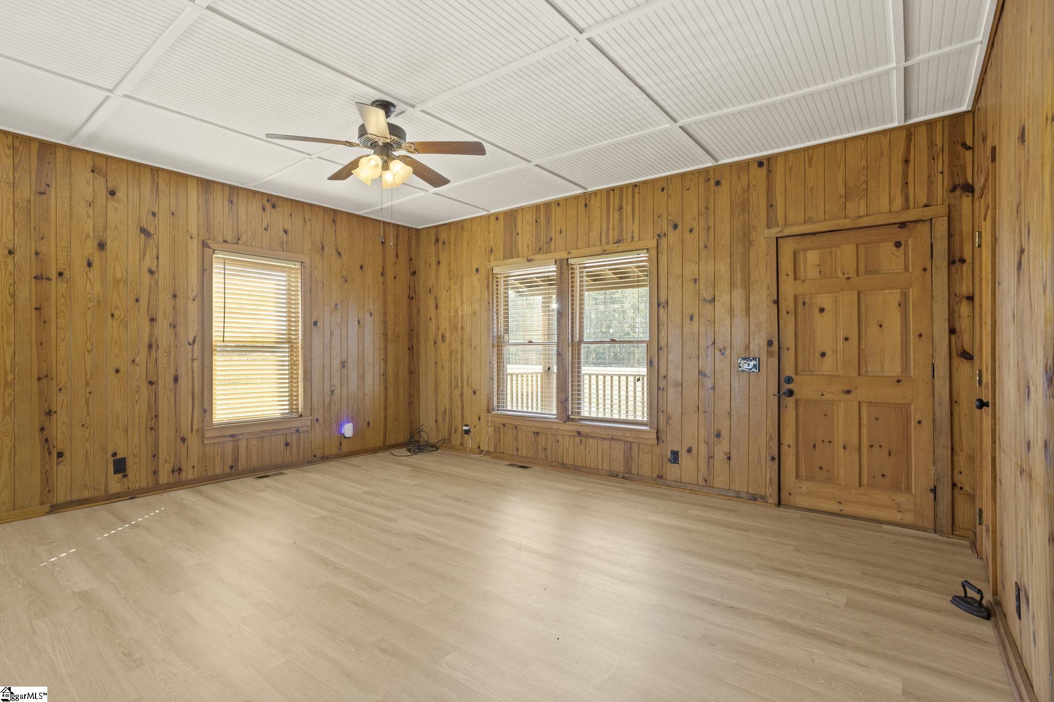 10025 Augusta Road Pelzer, SC 29669 - Photo 18 of 23