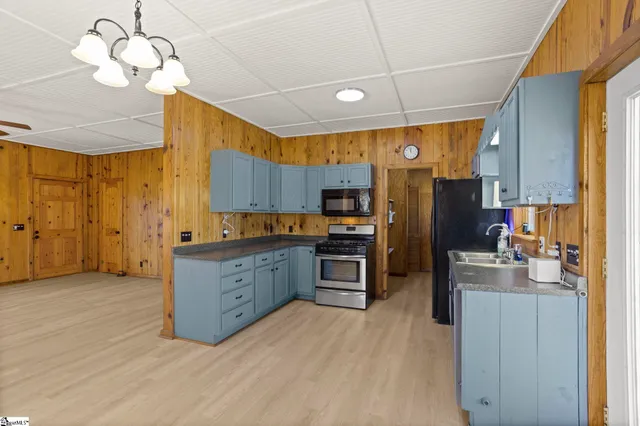 $329,000 | 10025 Augusta Road, Pelzer, SC 29669