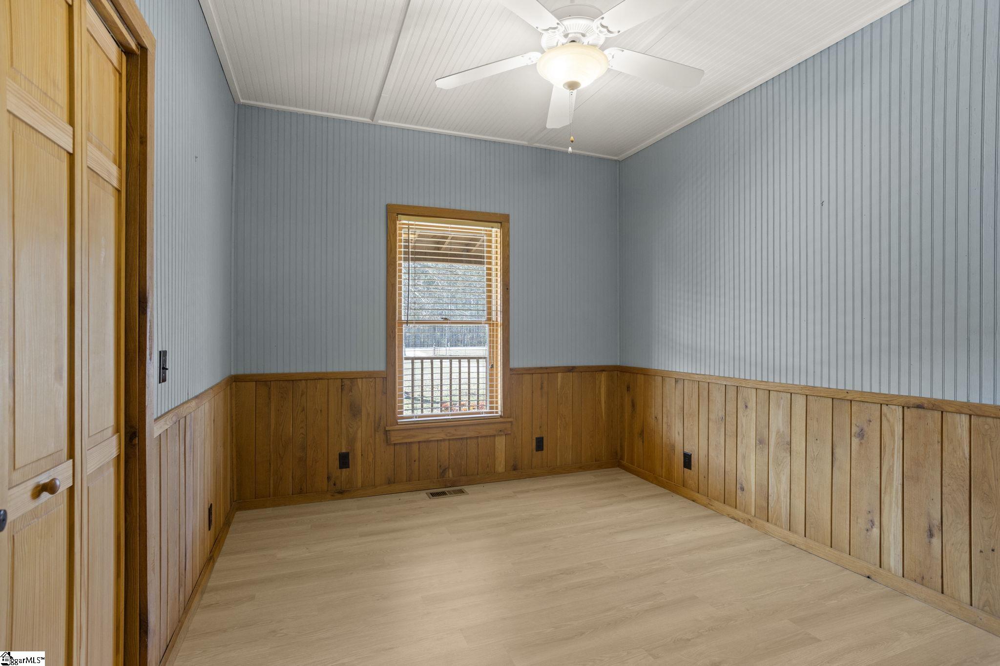 10025 Augusta Road Pelzer, SC 29669 - Photo 4 of 23