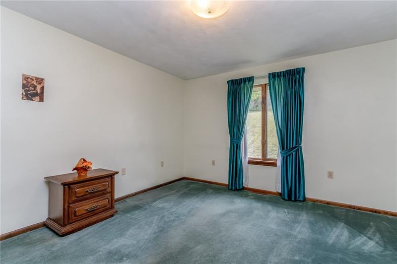 630 Duff Road Sewickley, PA 15143 - Photo 11 of 25