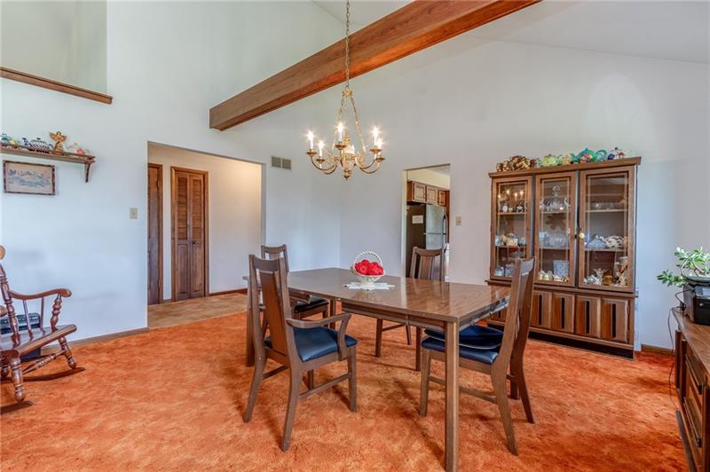 630 Duff Road Sewickley, PA 15143 - Photo 6 of 25