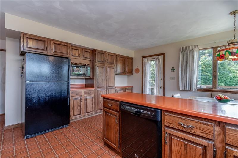 630 Duff Road Sewickley, PA 15143 - Photo 9 of 25