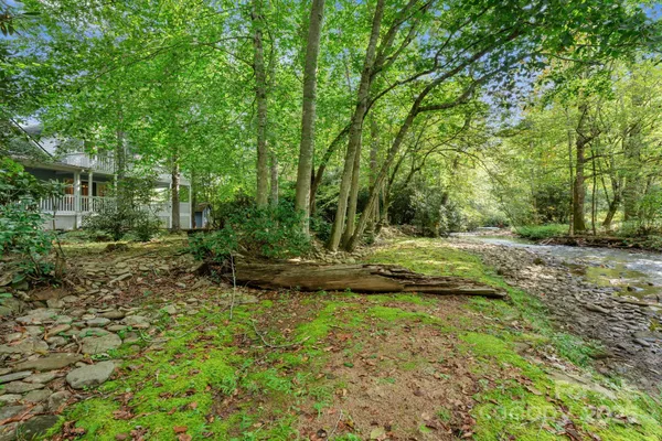 $525,000 | 90 Wilds Cove Road, Franklin, NC 28734