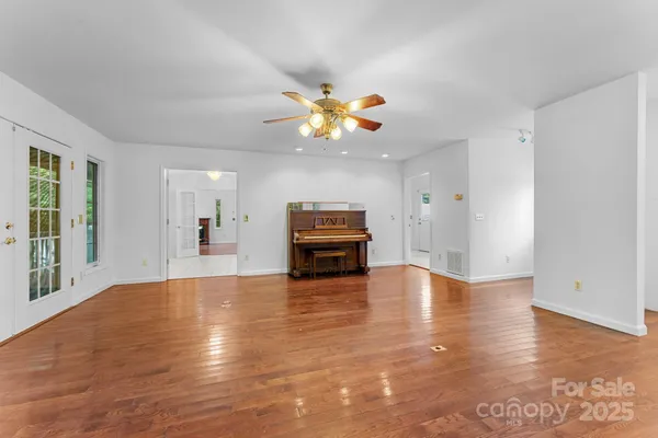 $525,000 | 90 Wilds Cove Road, Franklin, NC 28734