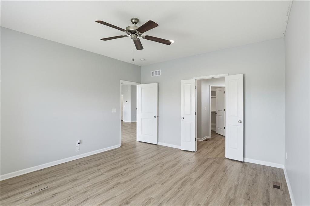 21709 North Ridge Peculiar, MO 64078 - Photo 20 of 60