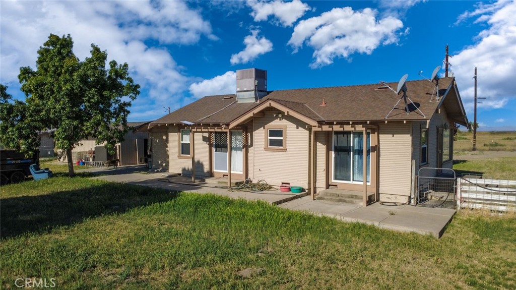 17626 Britto Road Dos Palos, CA 93620 - Photo 49 of 65