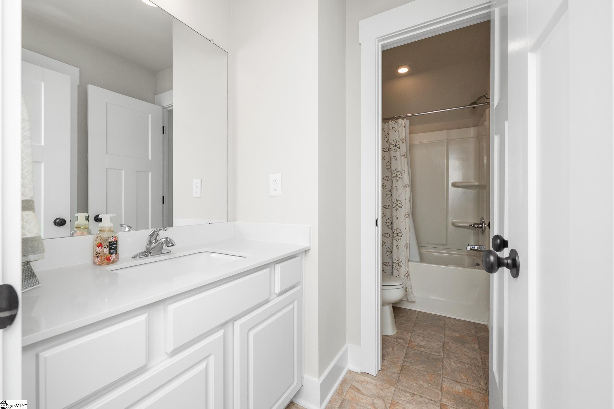 1312 Duncan Reidville Road Duncan, SC 29334 - Photo 39 of 50