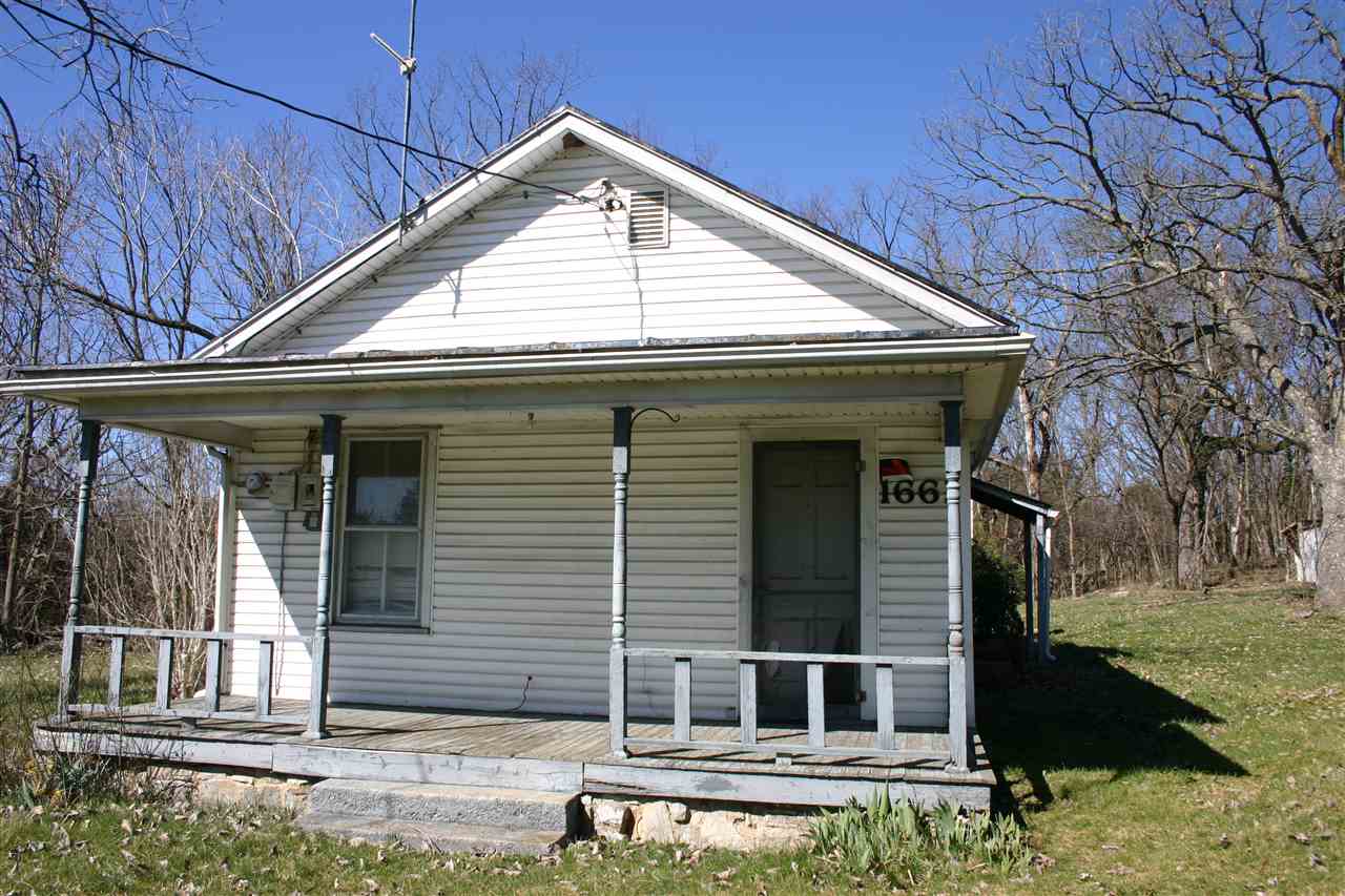 1661 Smithland Road Harrisonburg, VA 22802 - Photo 3 of 6 a front view of a house with garden
