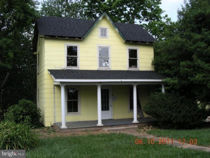 22115 Slidell Road Boyds, MD 20841 - Photo 1 of 24 Exterior (Main)