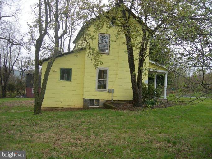 22115 Slidell Road Boyds, MD 20841 - Photo 12 of 24 Exterior #2