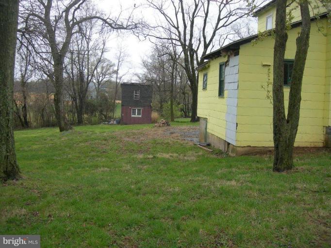 22115 Slidell Road Boyds, MD 20841 - Photo 20 of 24 Exterior (Rear)