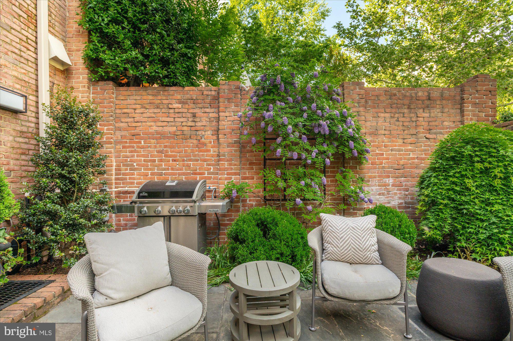 1821 Kalorama Square, Unit 11 Washington, DC 20008 - Photo 4 of 47