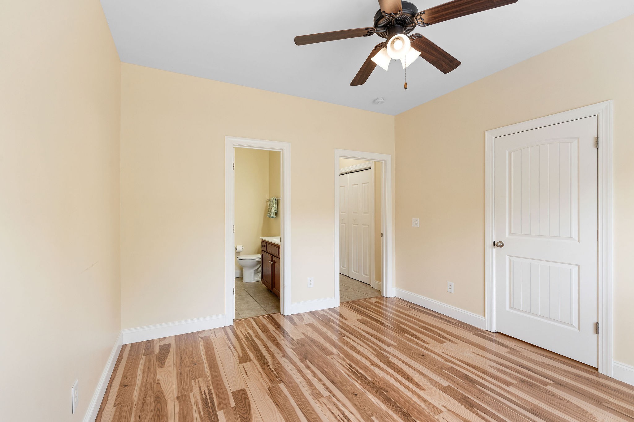 316 Rowlette Circle Murfreesboro, TN 37127 - Photo 11 of 25 a view of empty room with wooden floor