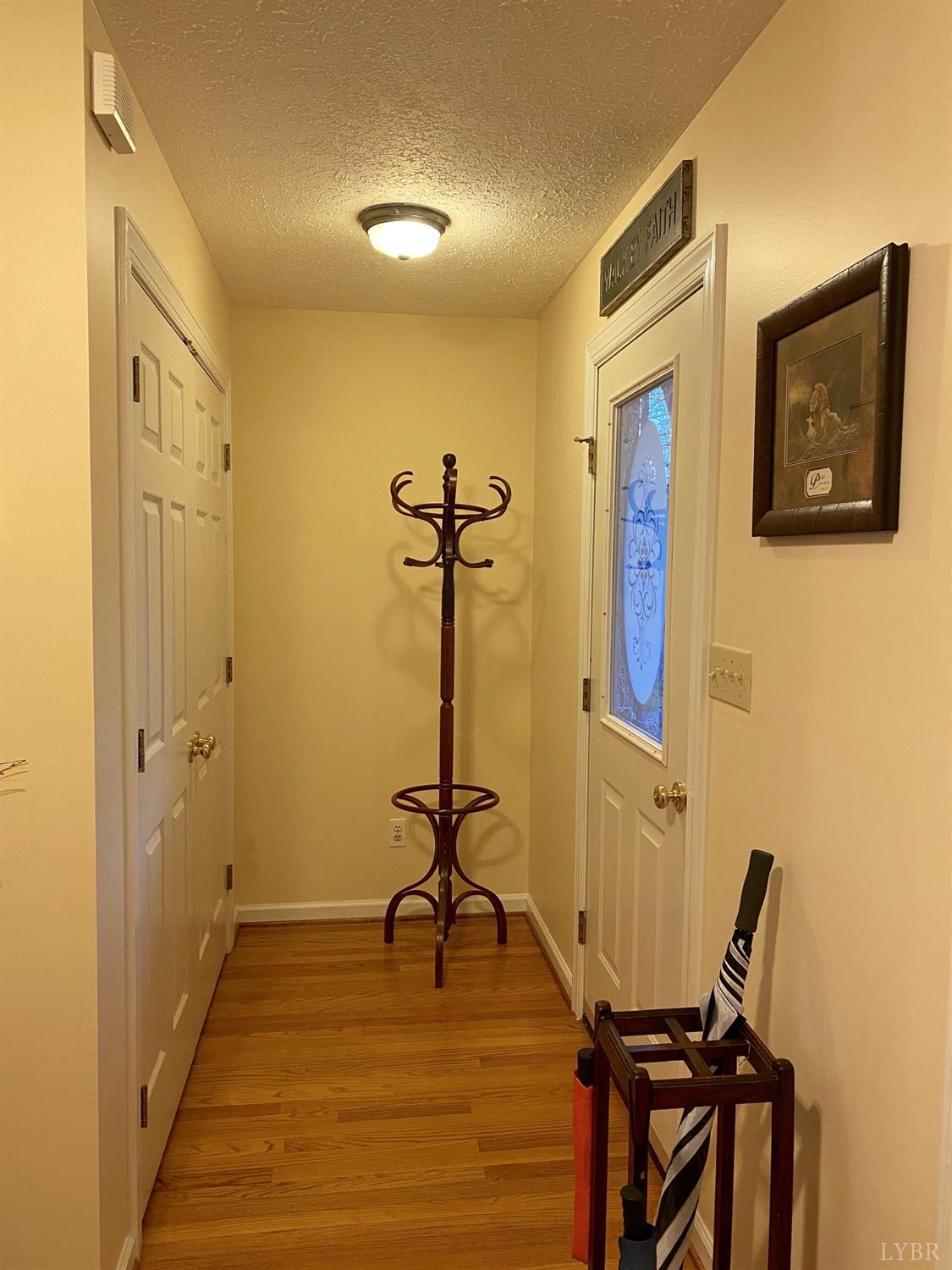 2428 Hawthorne Road Lynchburg, VA 24503 - Photo 14 of 78 Gallery Image 14