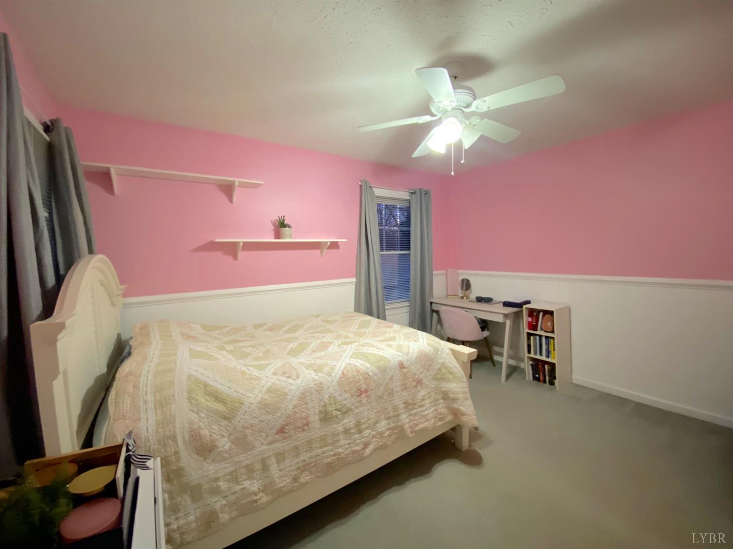 2428 Hawthorne Road Lynchburg, VA 24503 - Photo 38 of 78 Gallery Image 38