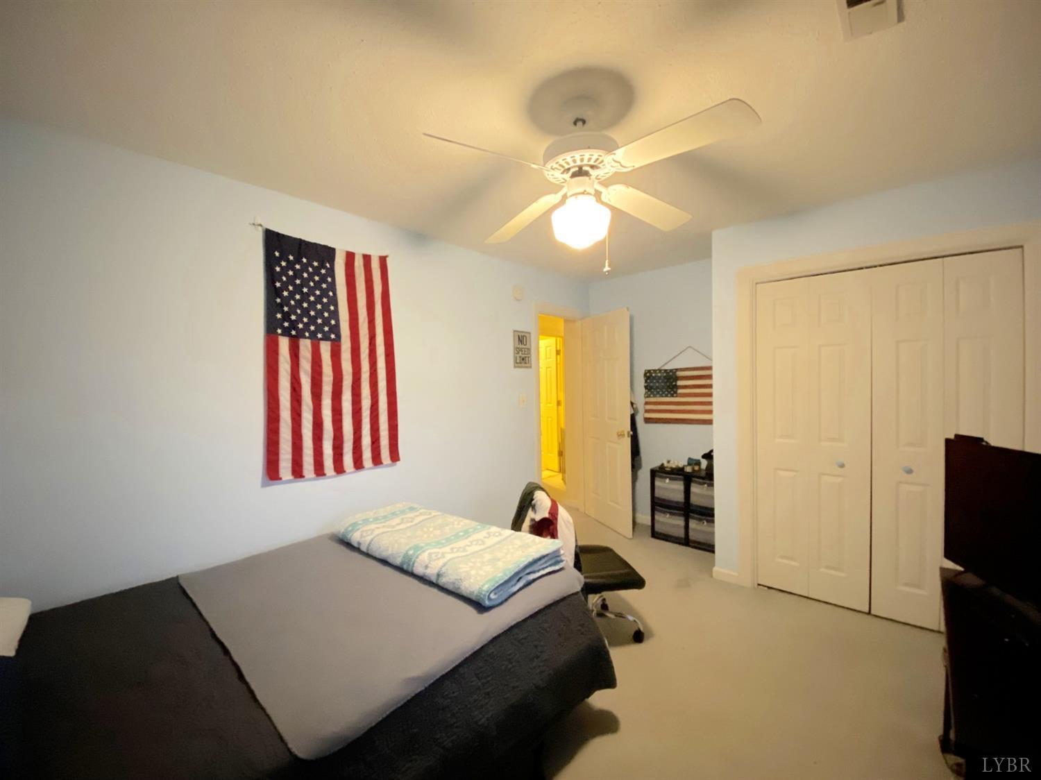 2428 Hawthorne Road Lynchburg, VA 24503 - Photo 45 of 78 Gallery Image 45