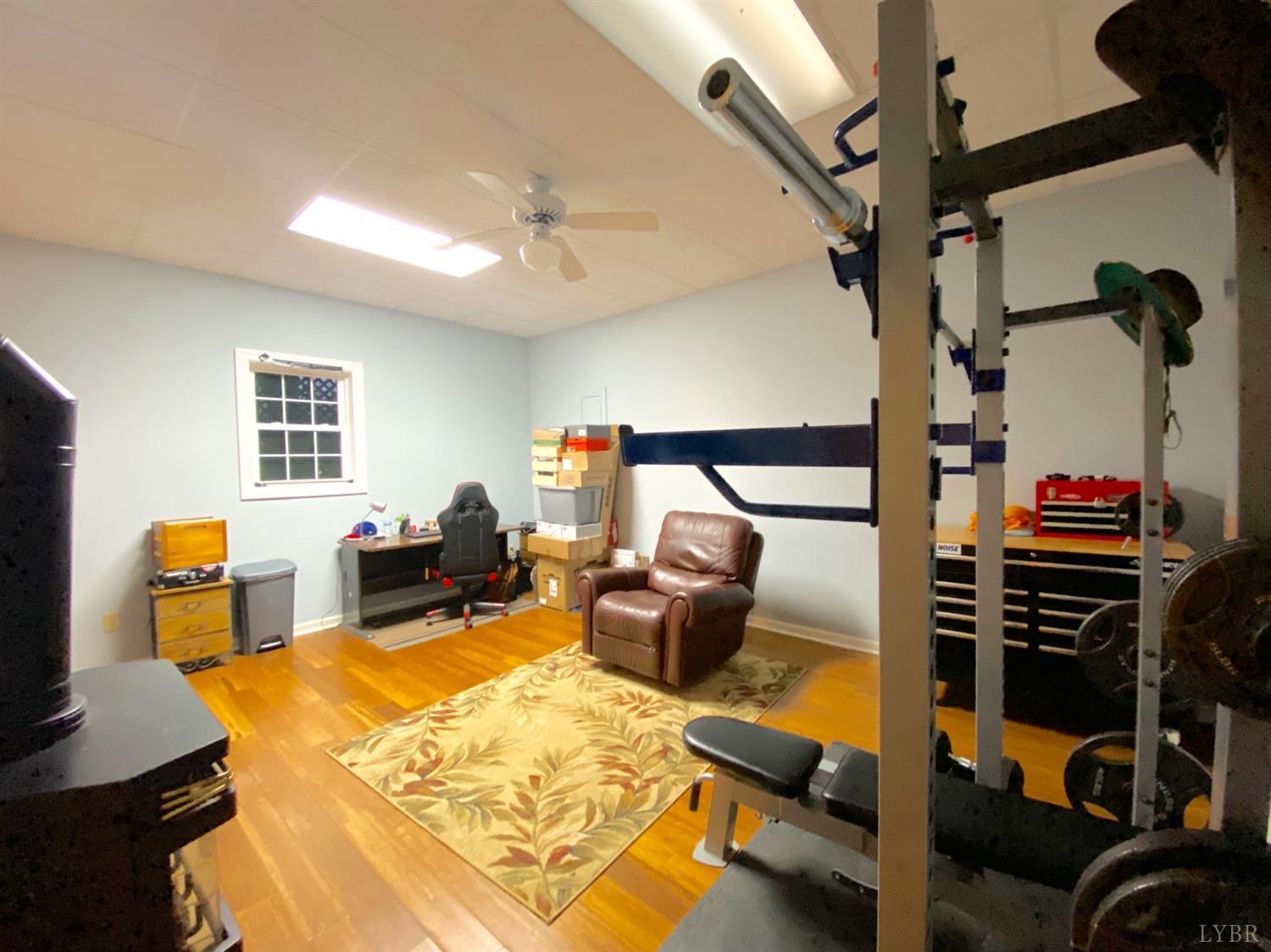 2428 Hawthorne Road Lynchburg, VA 24503 - Photo 55 of 78 Gallery Image 55
