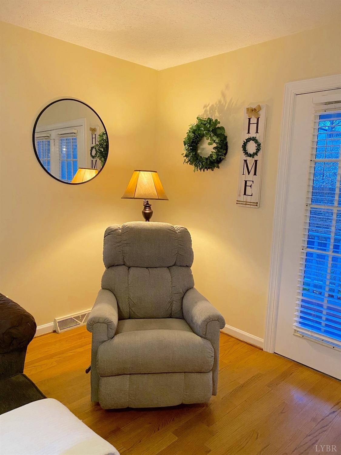 2428 Hawthorne Road Lynchburg, VA 24503 - Photo 9 of 78 Gallery Image 9