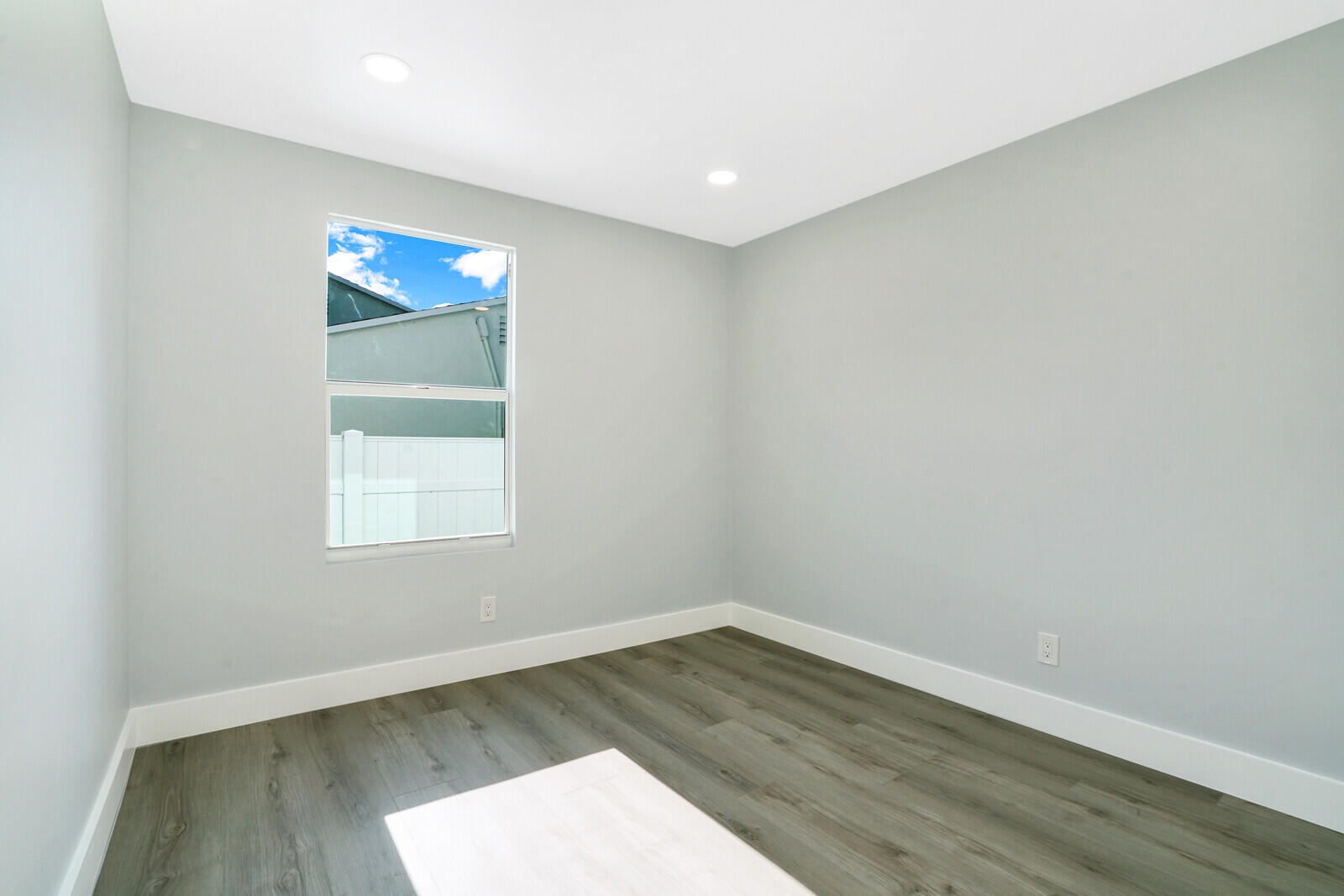 366 Colonial Road West Palm Beach, FL 33405 - Photo 17 of 31 22_Image_22_mls