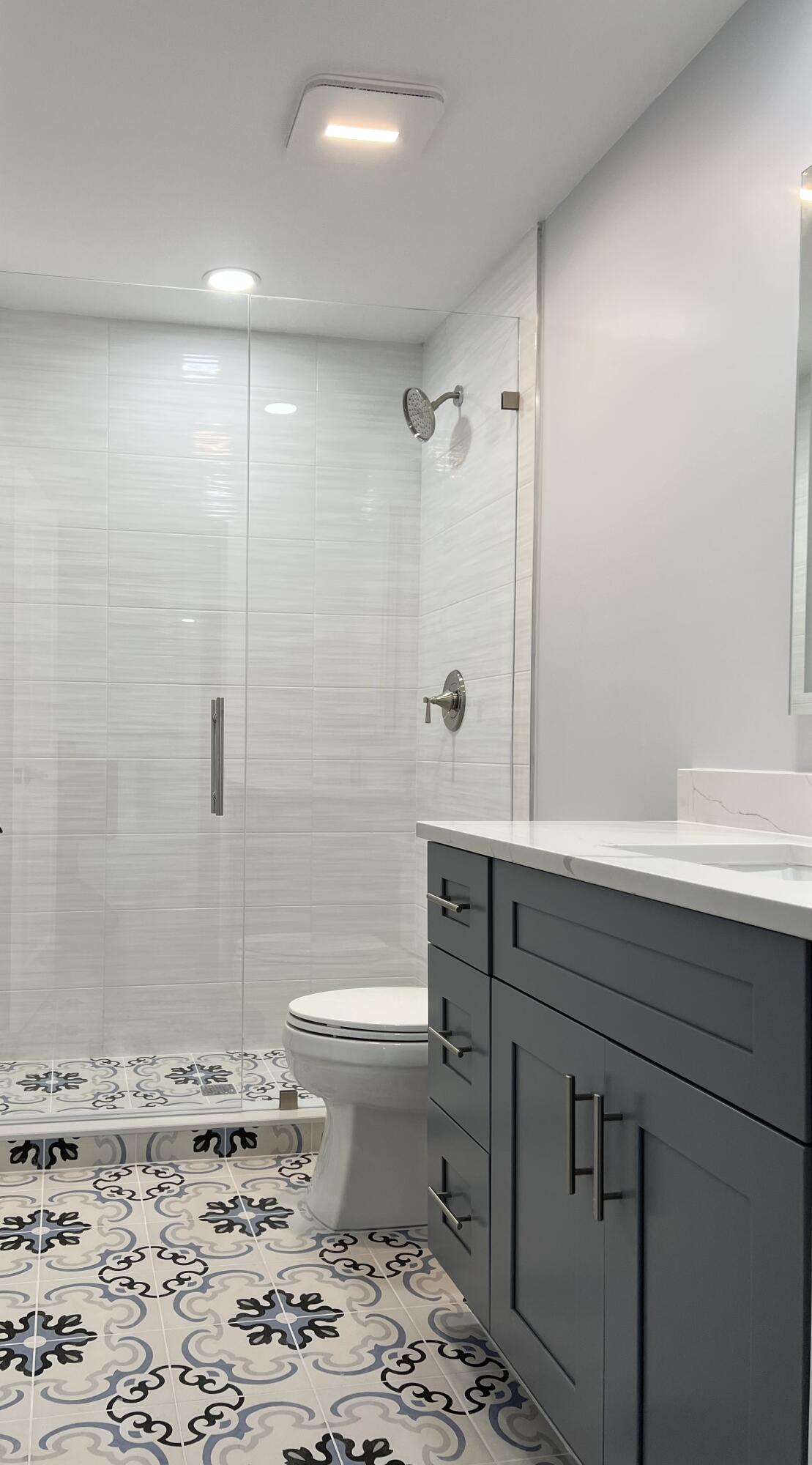 366 Colonial Road West Palm Beach, FL 33405 - Photo 20 of 31 A5BAB775-DDBE-4DB5-B389-97C37B8876E7_1_2