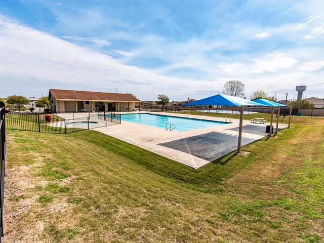 $1,595 | 184 Atlantis, Kyle, TX 78640