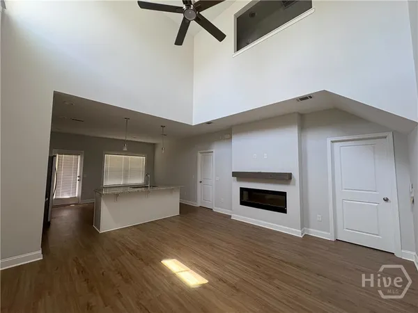 $2,300 | 159 Buckingham Drive, Midway, GA 31320