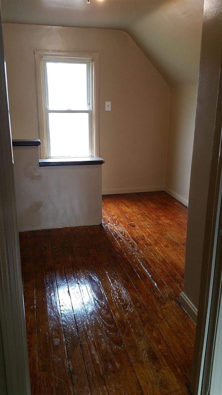 1029 Simcoe Avenue Flint, MI 48507 - Photo 9 of 13