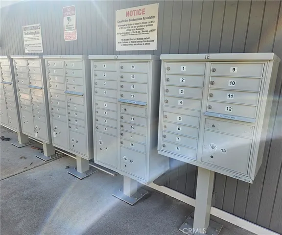 $2,200 | 2891 Canyon Crest Drive, Unit 72, Riverside, CA 92507