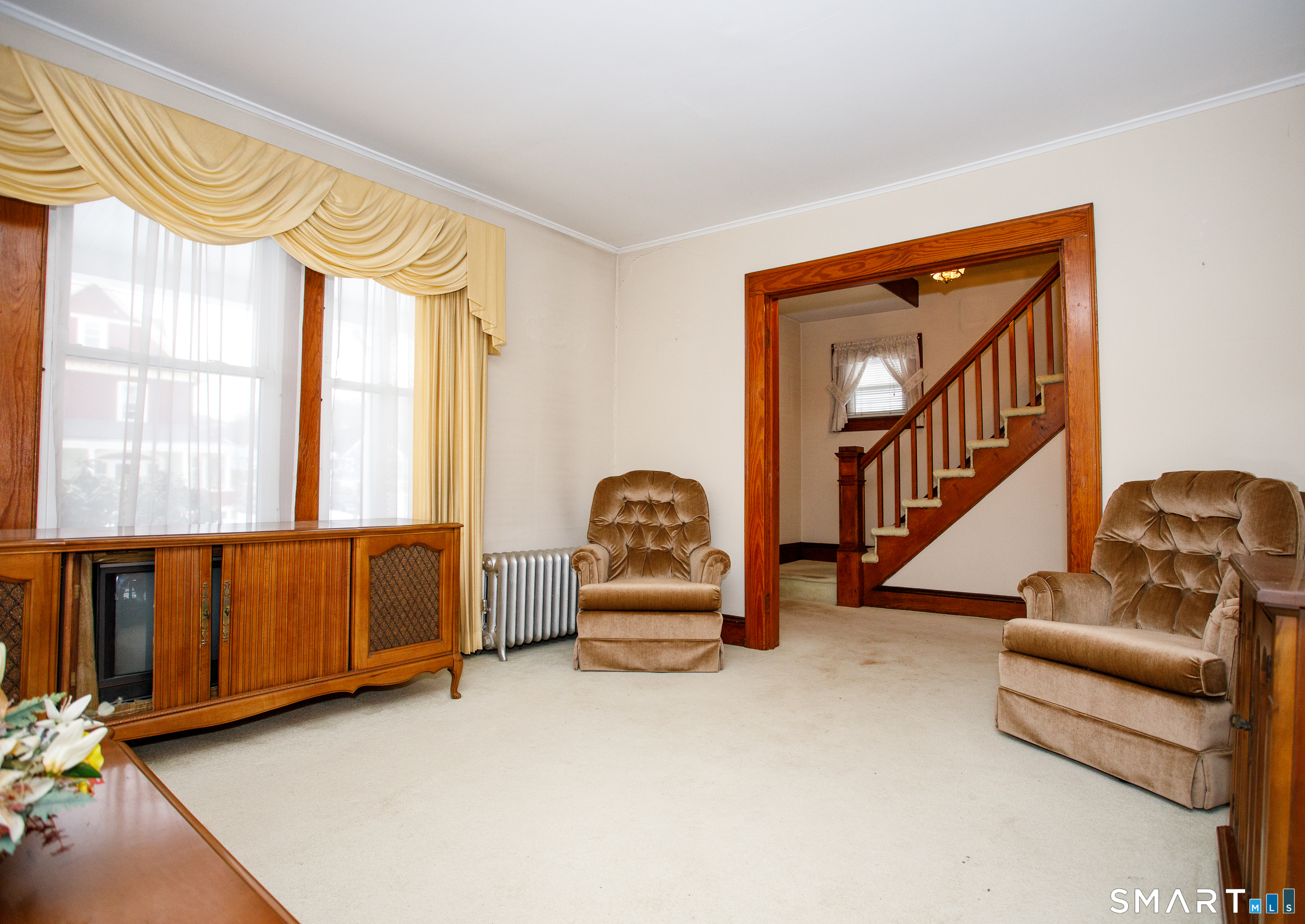 158 West Thames Street Norwich, CT 06360 - Photo 2 of 32