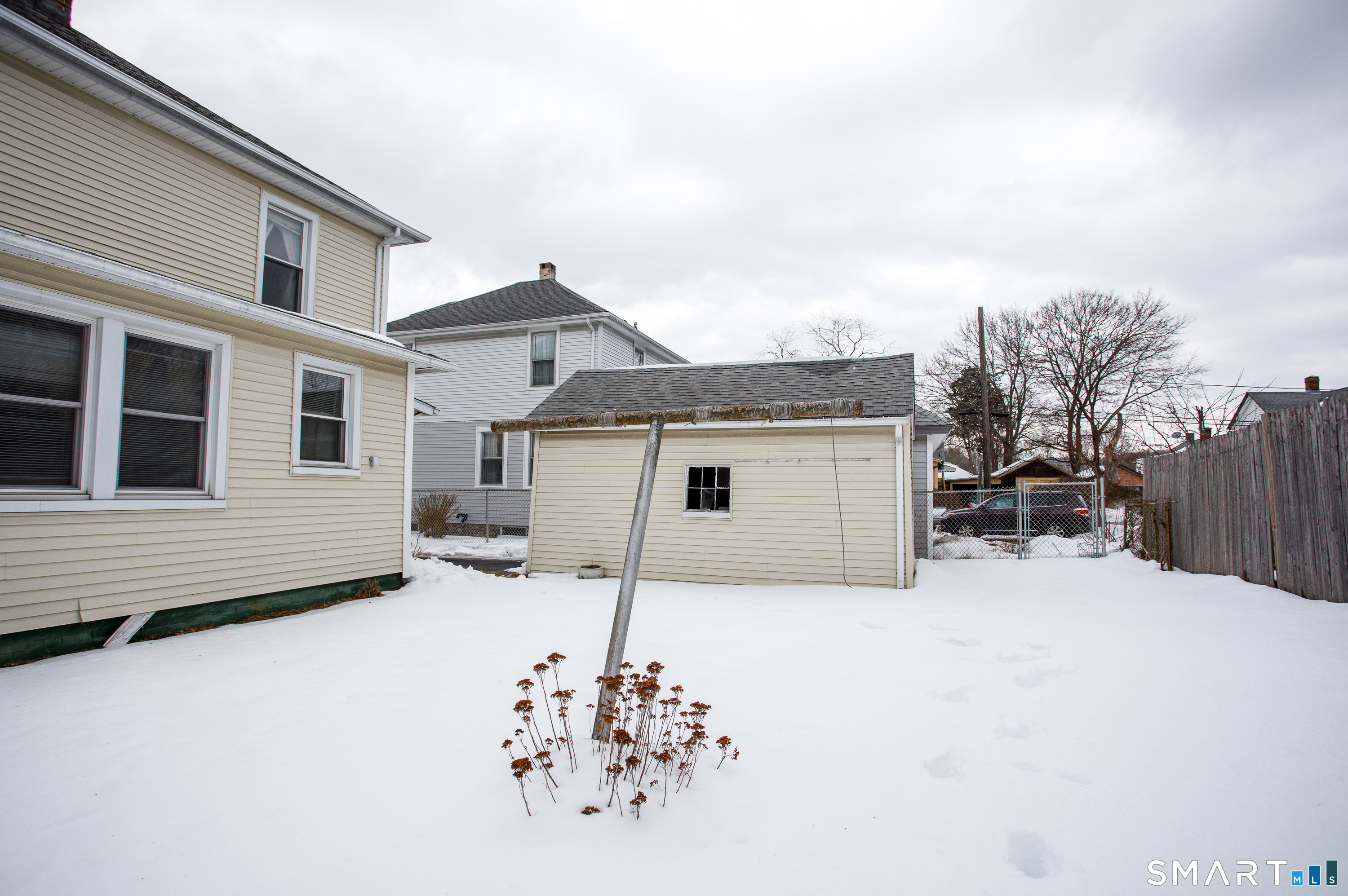 158 West Thames Street Norwich, CT 06360 - Photo 27 of 32