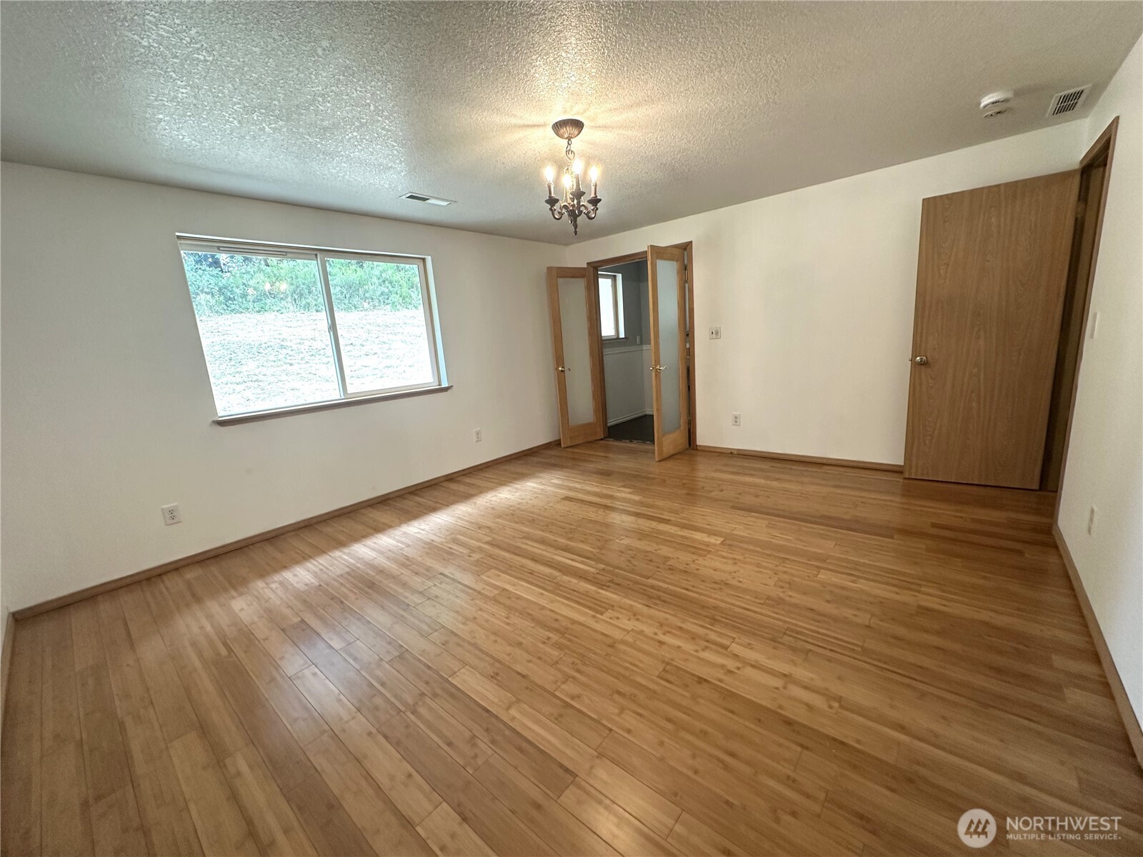 208 Vogel Road Castle Rock, WA 98611 - Photo 10 of 16 Gallery Image 10