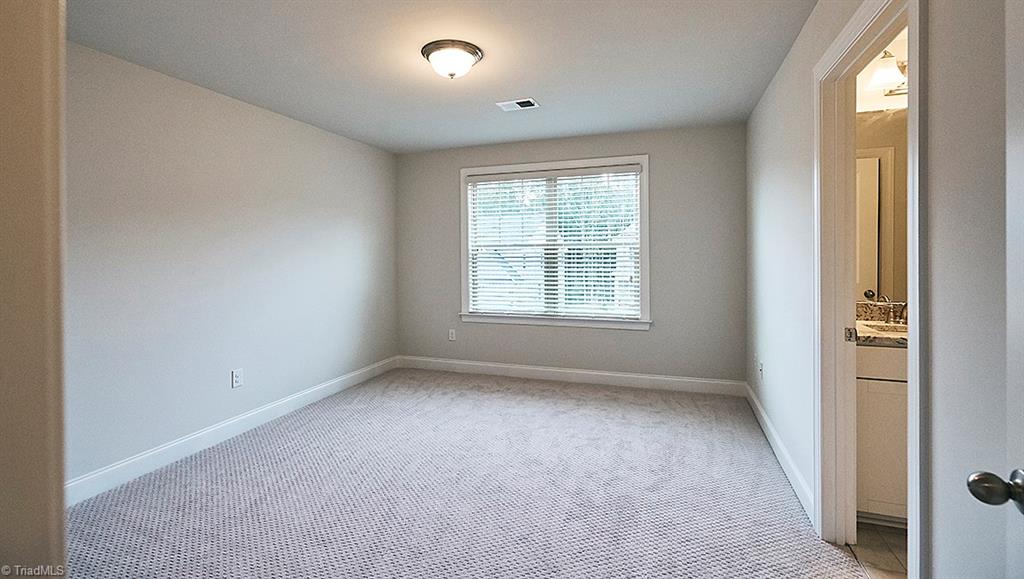2077 Spring Wind Road, Unit 179 Pfafftown, NC 27040 - Photo 4 of 23 Gallery Image 4